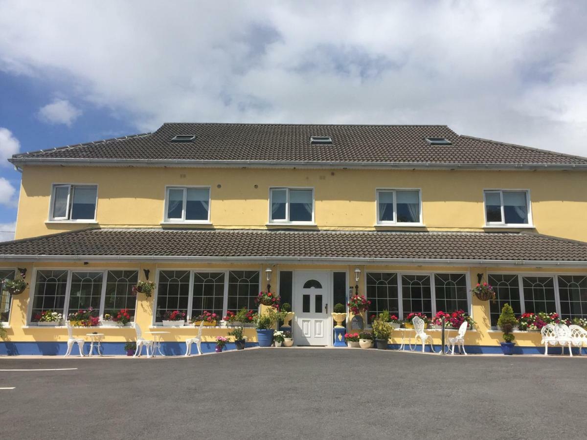 Teach Na Coiribe B&B Castlegar Экстерьер фото