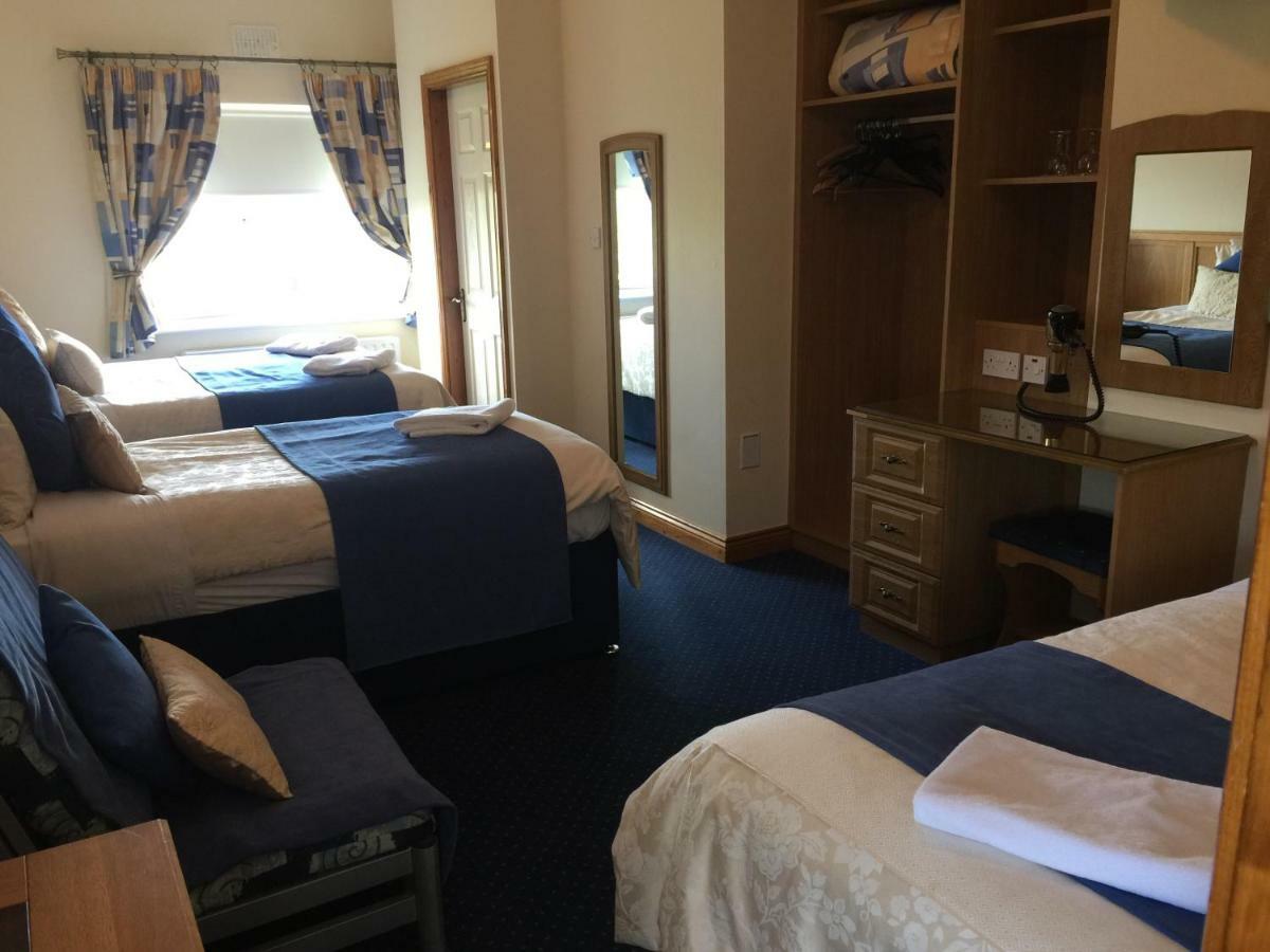 Teach Na Coiribe B&B Castlegar Экстерьер фото